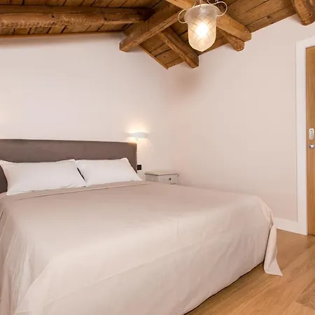 Maria Bed & Breakfast