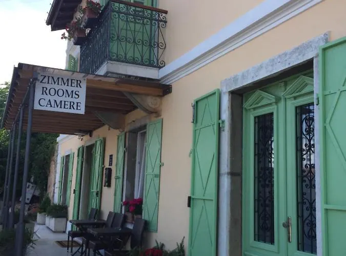 Maria Bed & Breakfast 4*