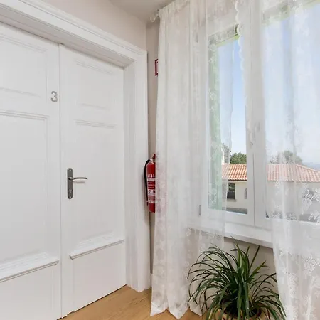 Maria Bed & Breakfast Laurana